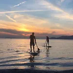 La Tancade, Pour 8 Personnes Avec Vue A 5 Minutes De La De L'almanarre A * Hyères