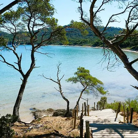 La Tancade, Pour 8 Personnes Avec Vue A 5 Minutes De La De L'almanarre A * 히에레